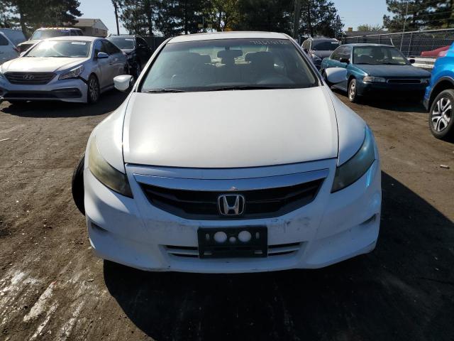 Купе HONDA ACCORD 2012 Белый