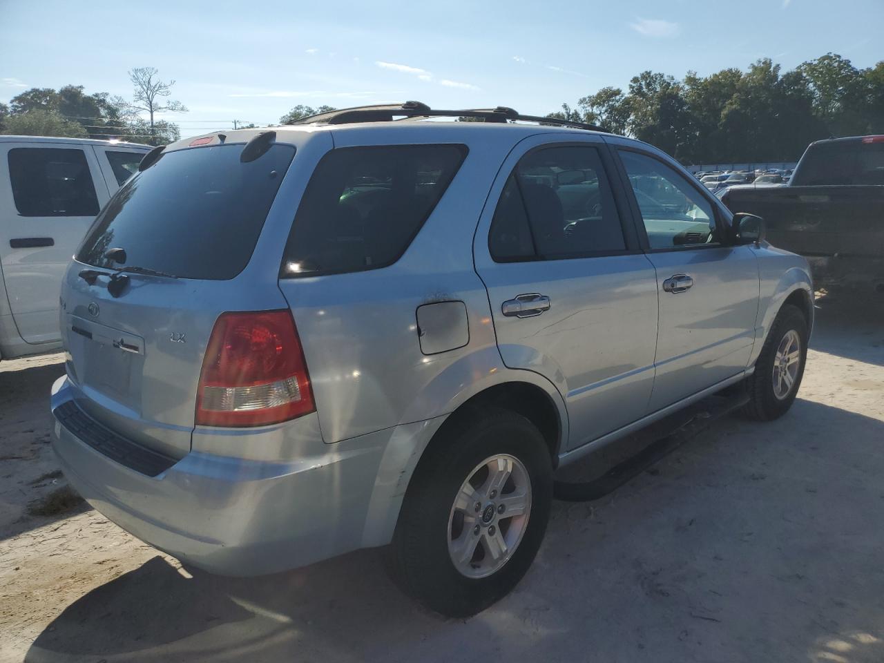 KNDJD733355405061 2005 Kia Sorento Ex