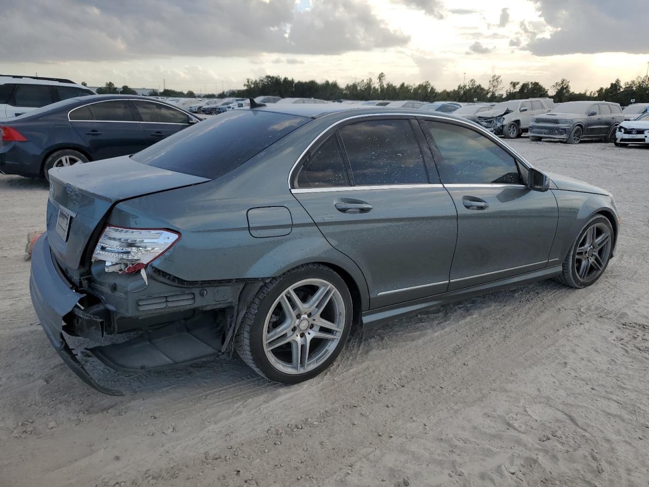 2012 Mercedes-Benz C-klasse - Image 3