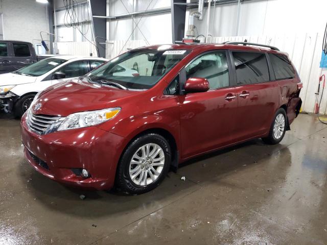 2016 Toyota Sienna Xle