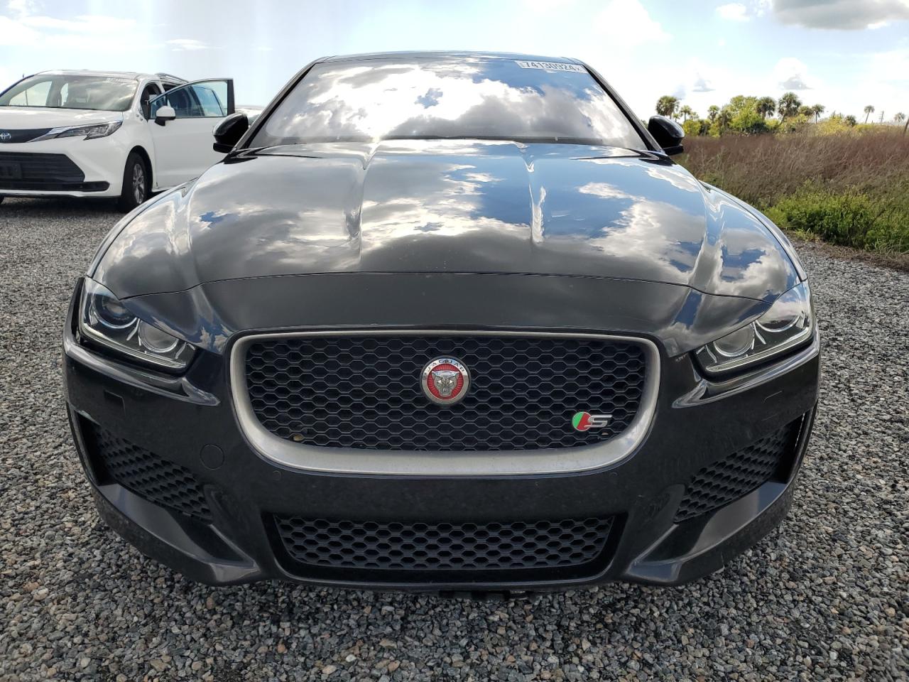 2018 Jaguar XE - Image 5