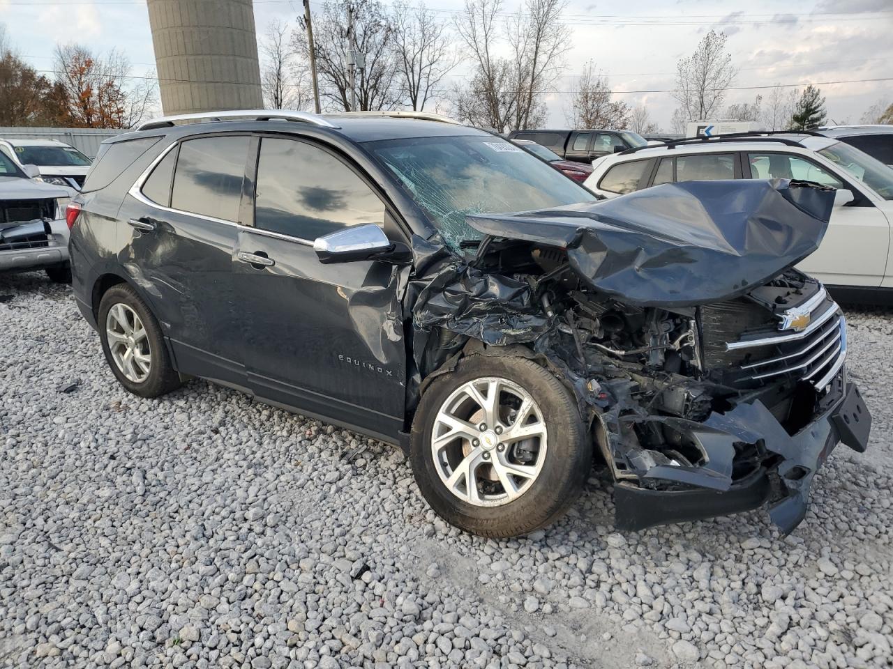 VIN 2GNAXXEV9L6187075 2020 CHEVROLET EQUINOX no.4