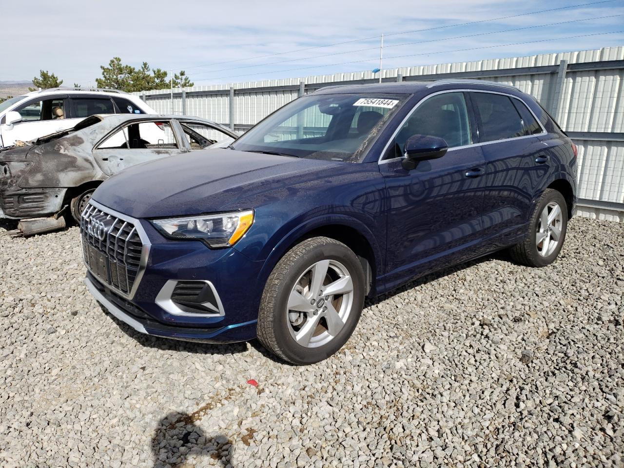 VIN WA1AECF33L1102054 2020 AUDI Q3 no.1