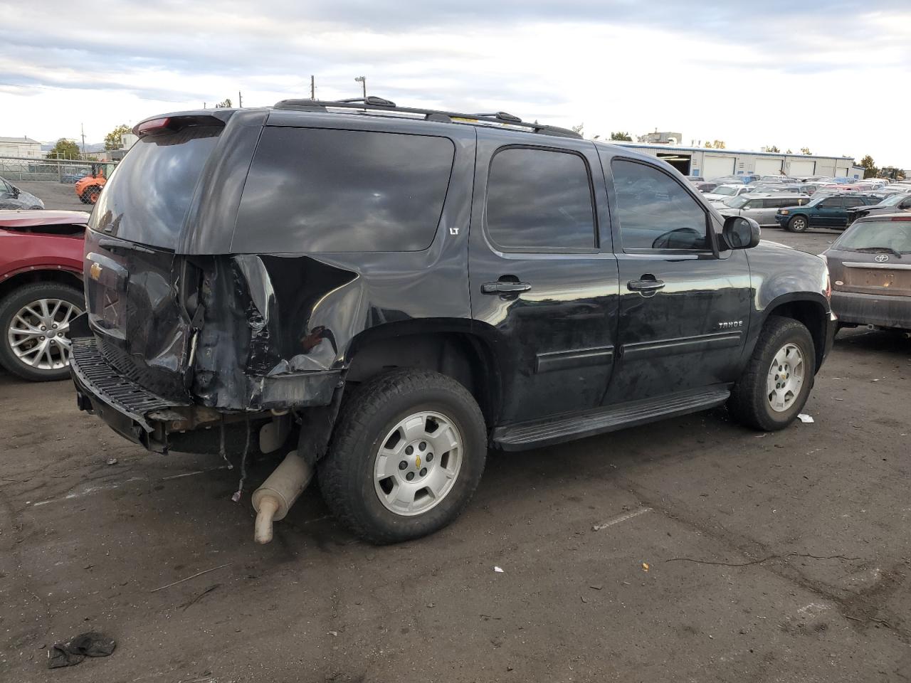 VIN 1GNSKBE01DR236804 2013 CHEVROLET TAHOE no.3