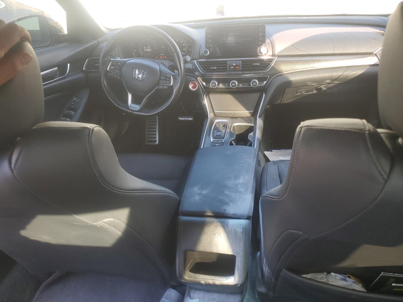 2022 Honda Accord - Image 8