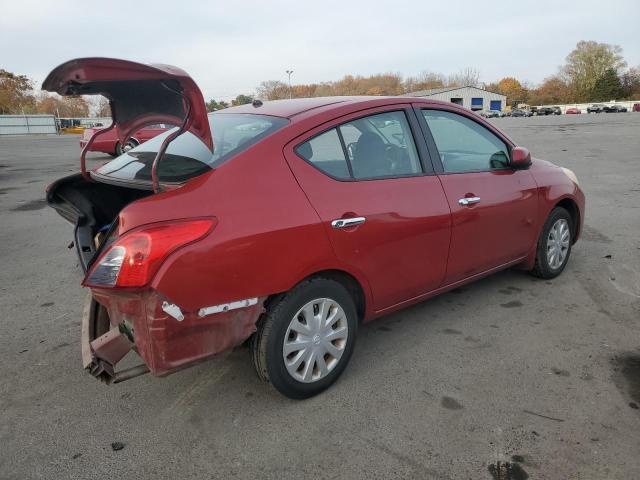  NISSAN VERSA 2012 Red