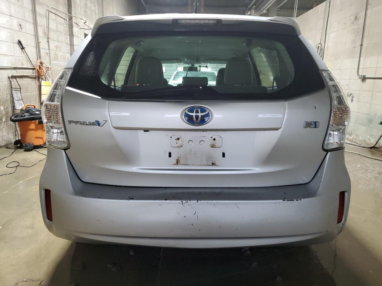 2012 Toyota Prius V VIN: JTDZN3EU2C3039570 Lot: 75784274