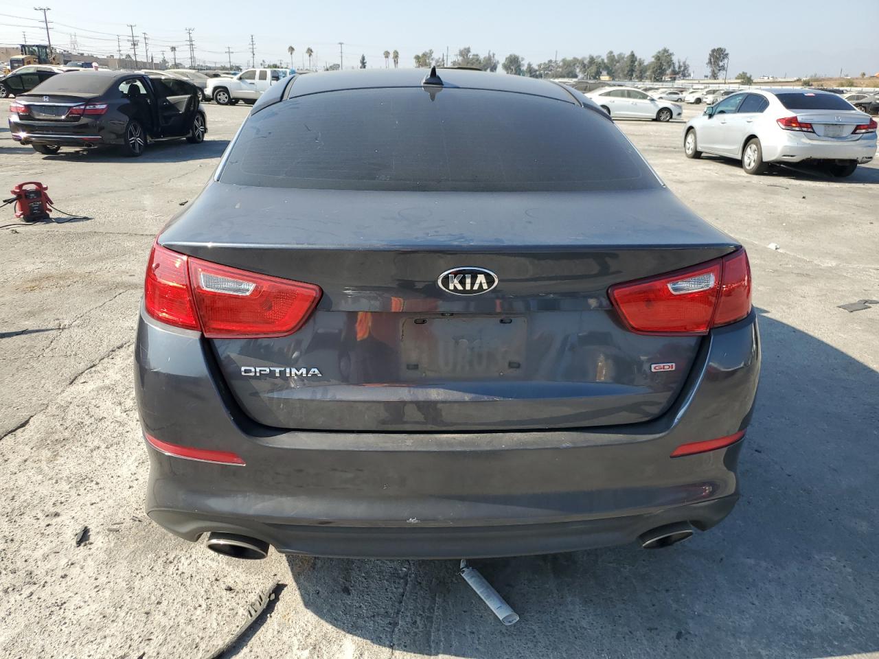 2015 Kia Optima Lx VIN: KNAGM4A78F5632033 Lot: 76139644