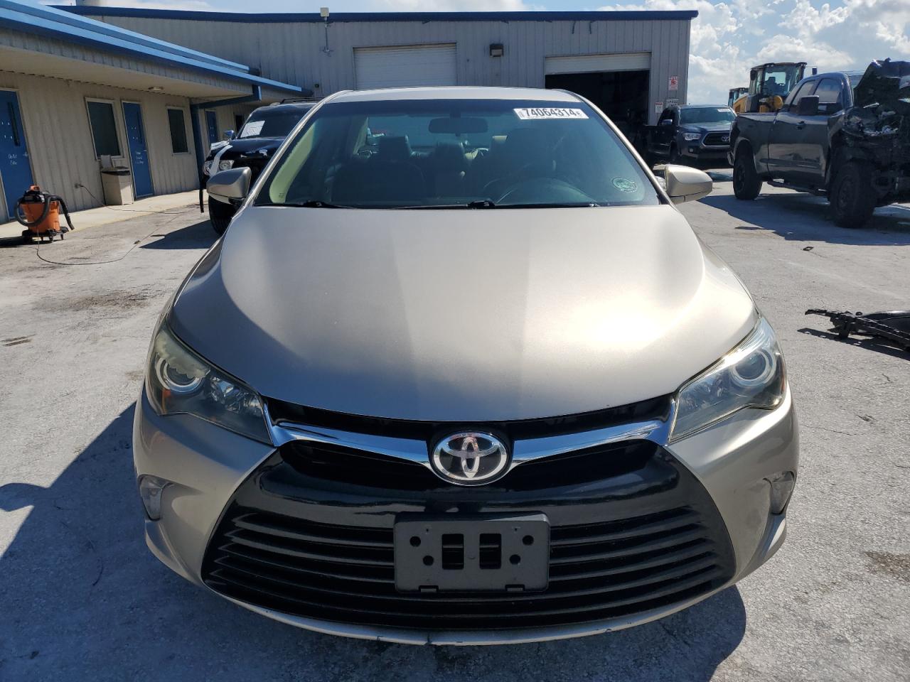 VIN 4T4BF1FK8GR560665 2016 TOYOTA CAMRY no.5