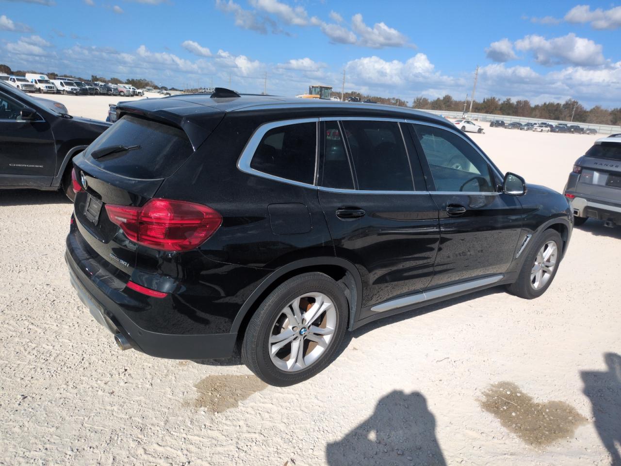 VIN 5UXTR7C53KLF26872 2019 BMW X3 no.3