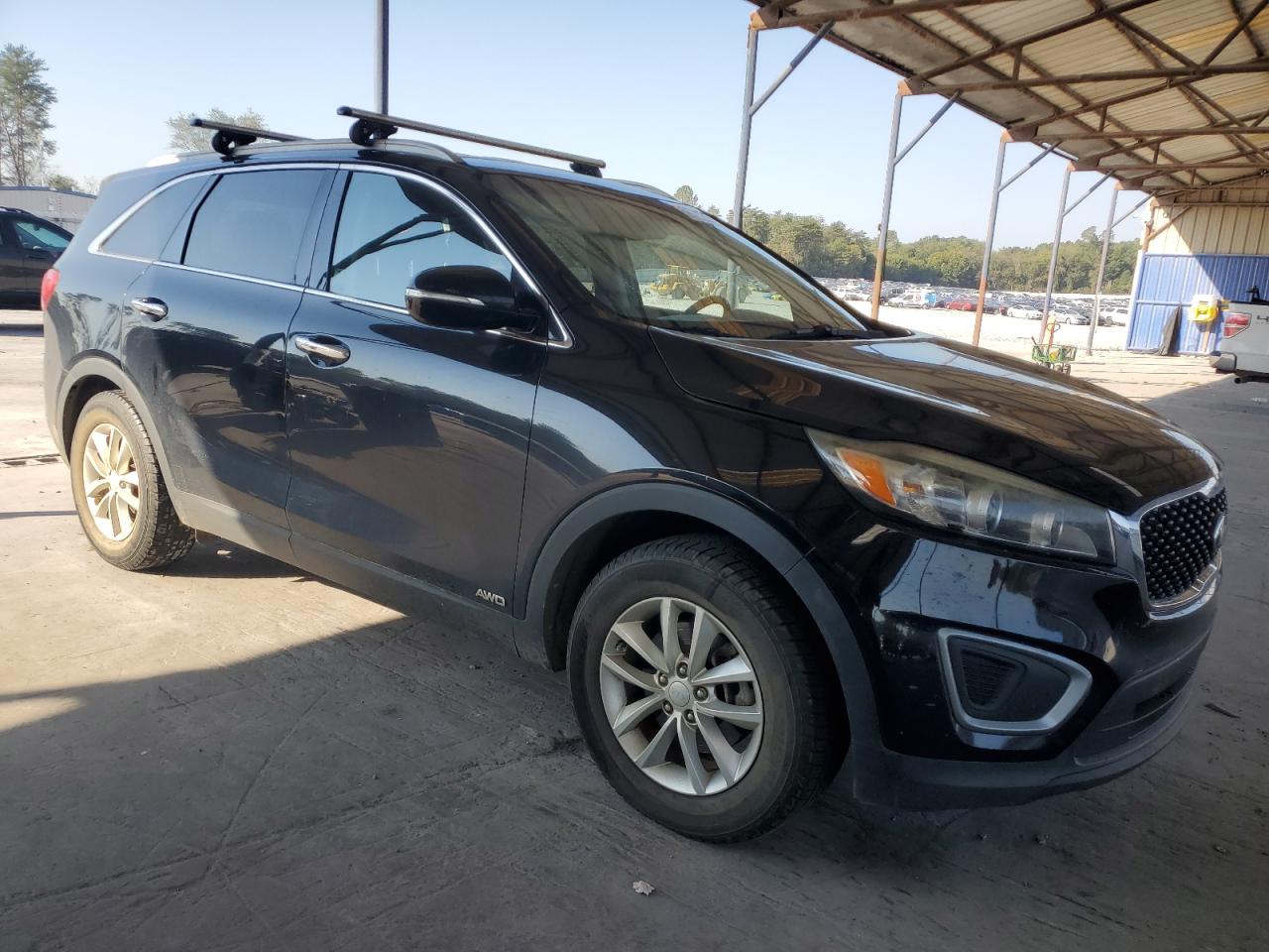 2016 Kia Sorento - Image 4