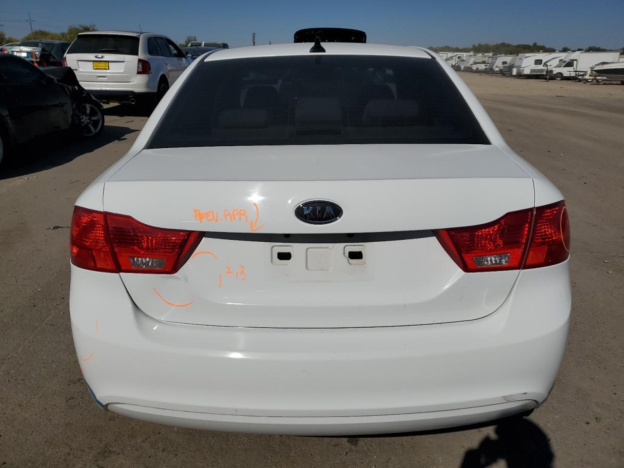 KNAGE228X95293773 2009 Kia Optima Lx