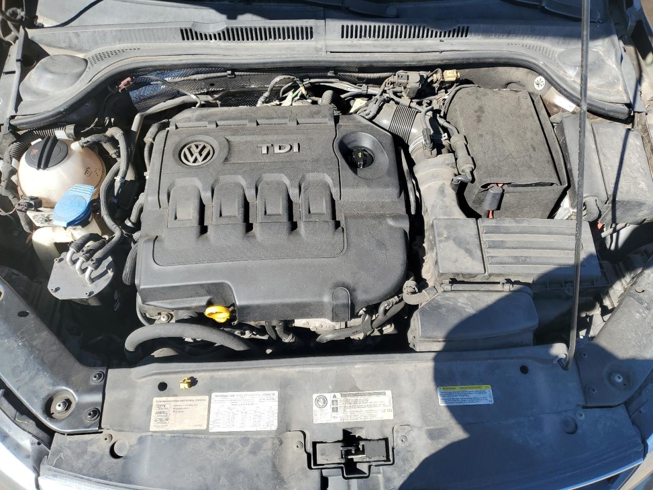 3VWLA7AJ4FM404318 2015 Volkswagen Jetta Tdi