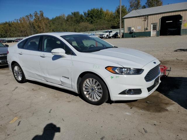  FORD FUSION 2015 Biały