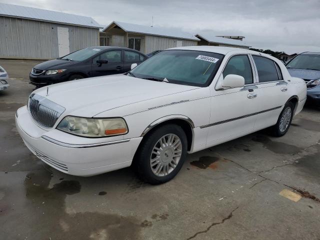 2008 Lincoln Town Car Signature Limited