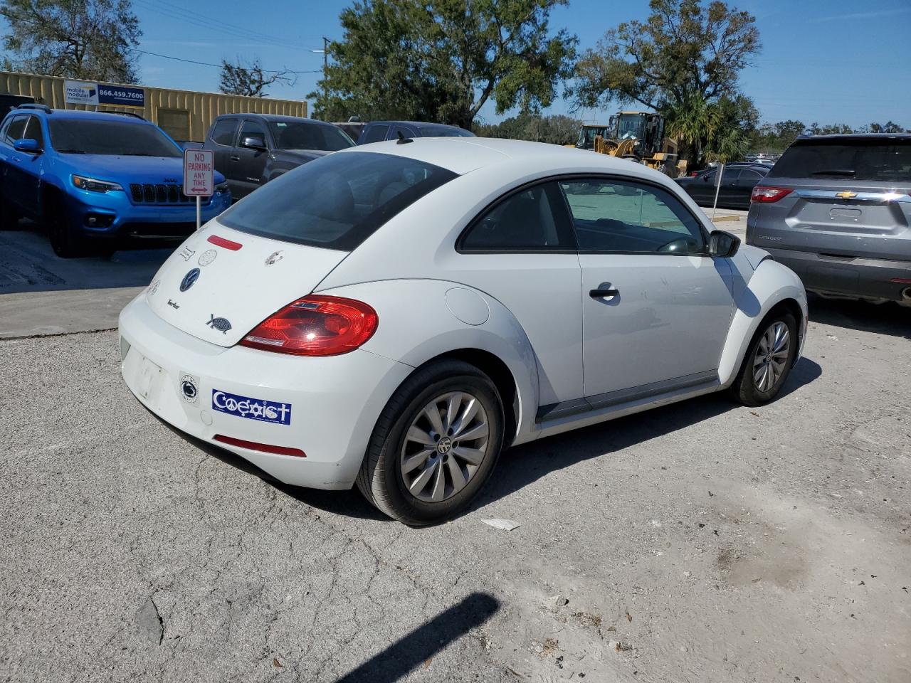 2016 Volkswagen Beetle - Image 3