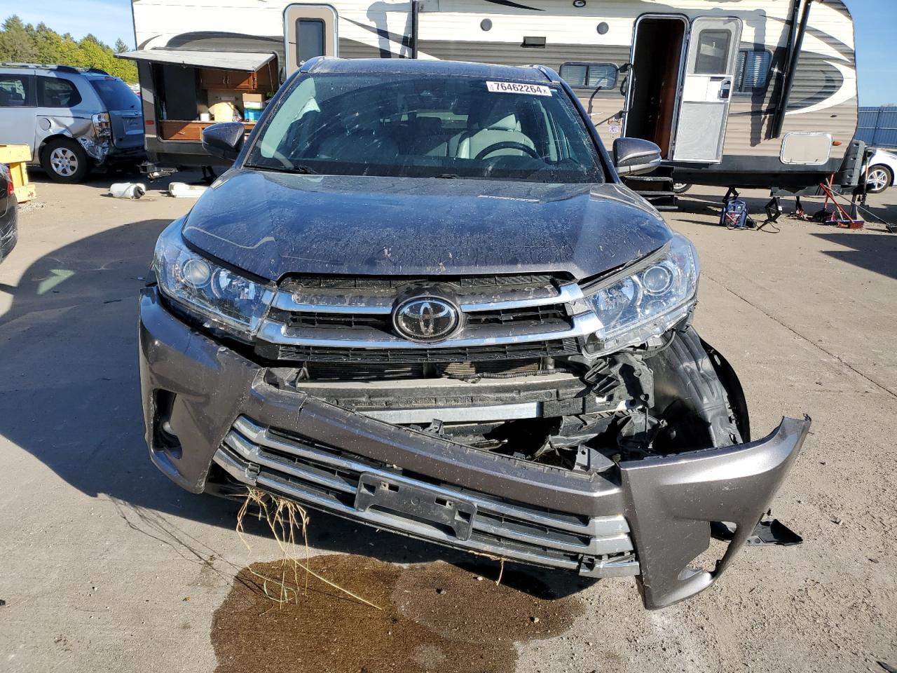 VIN 5TDDZRFH0KS923622 2019 TOYOTA HIGHLANDER no.5