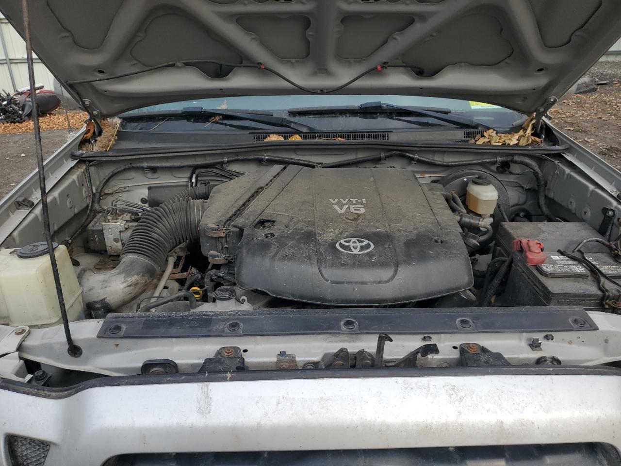 2006 Toyota Tacoma - Image 11