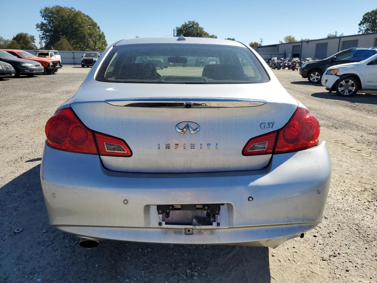 2012 Infiniti G - Image 6