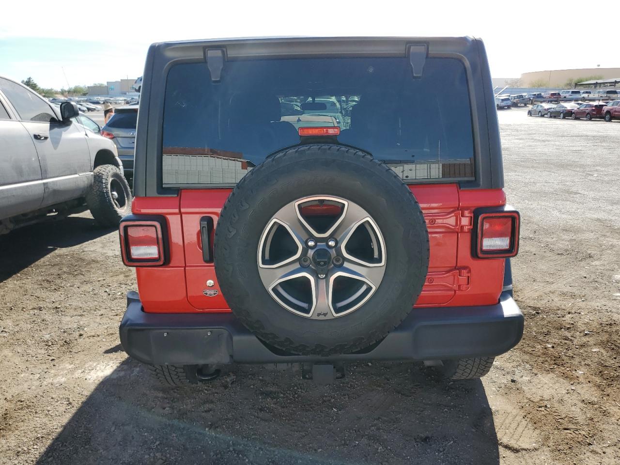 2018 Jeep Wrangler Unlimited Sport VIN: 1C4HJXDGXJW146484 Lot: 76947974