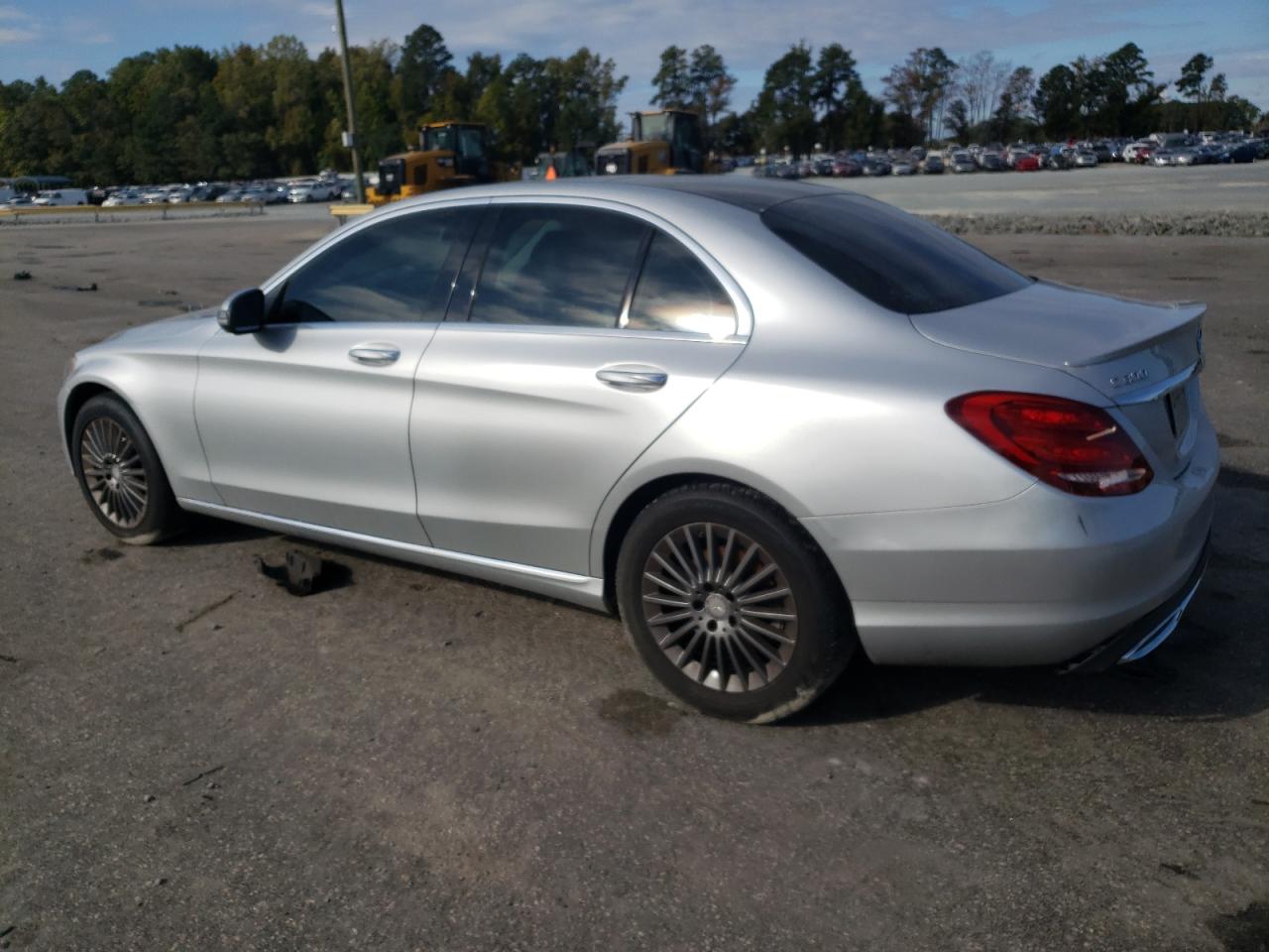 VIN 55SWF4KB8GU100162 2016 MERCEDES-BENZ C-CLASS no.2