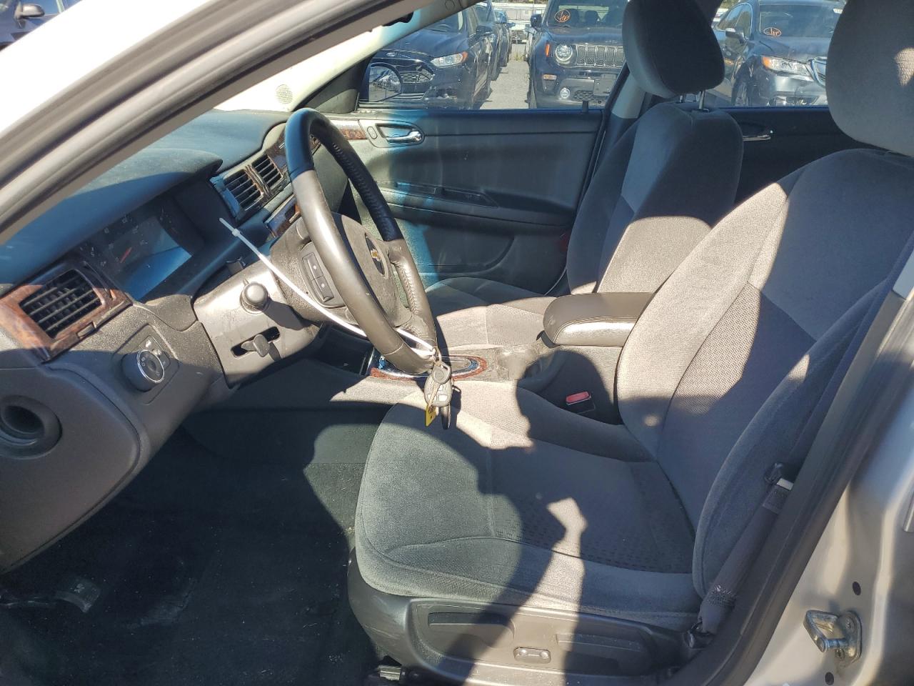 2012 Chevrolet Impala - Image 7