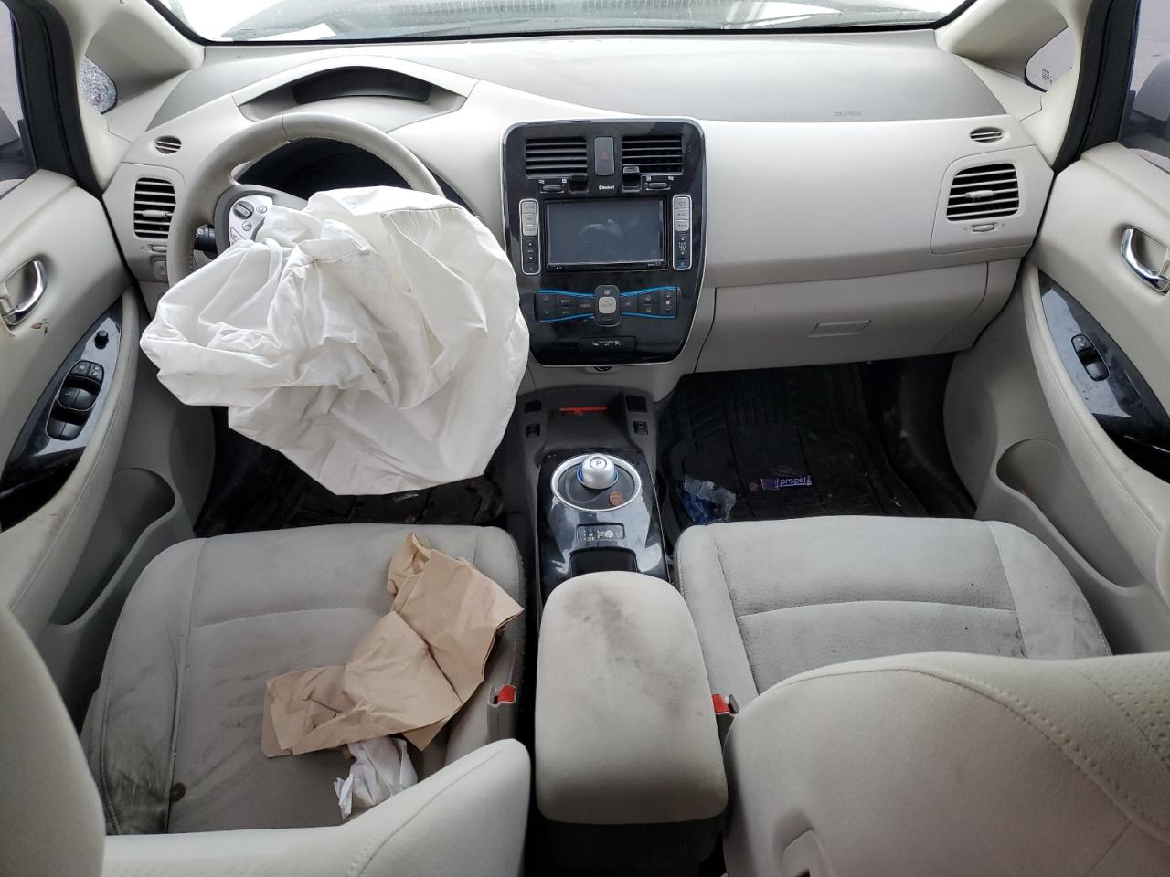 2014 Nissan Leaf - Image 8