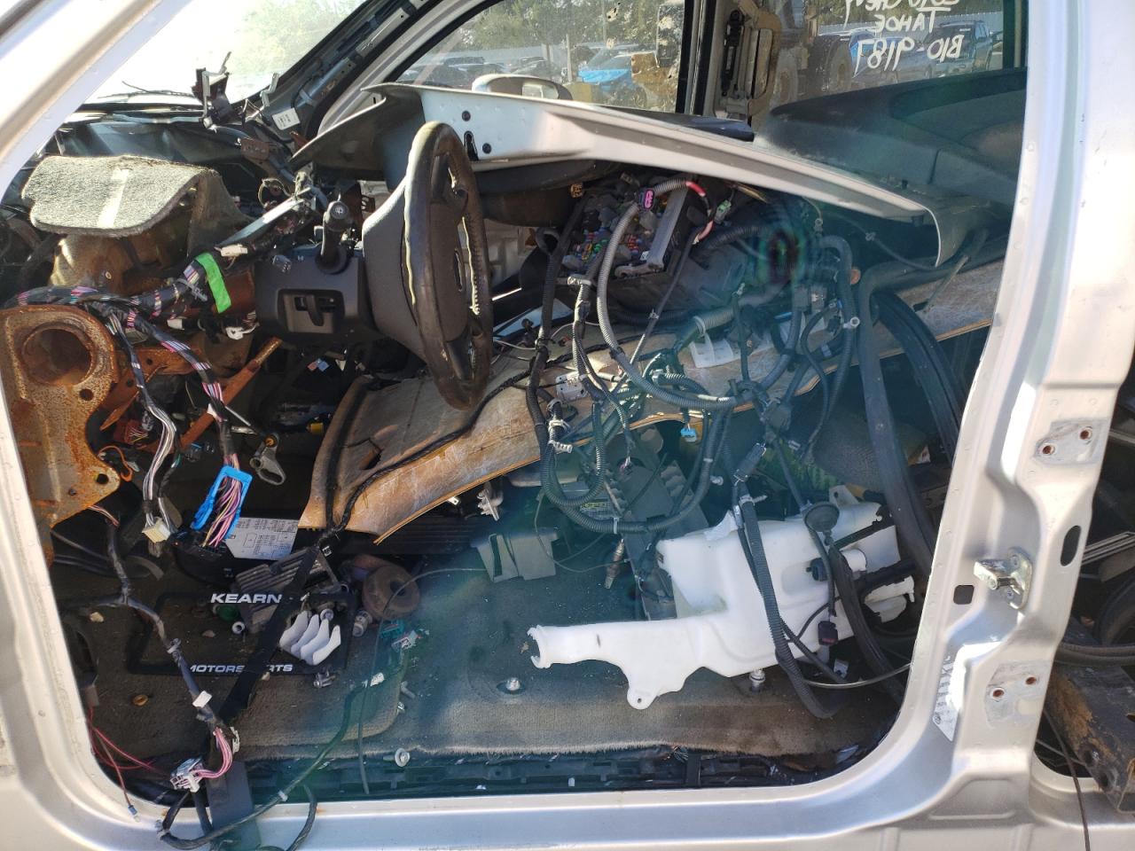 2010 Chevrolet Tahoe - Image 7