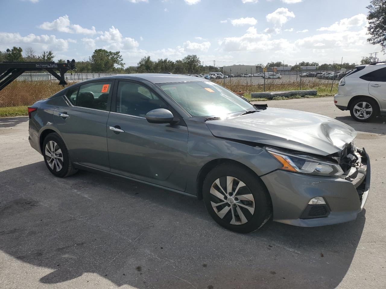 2019 Nissan Altima - Image 4