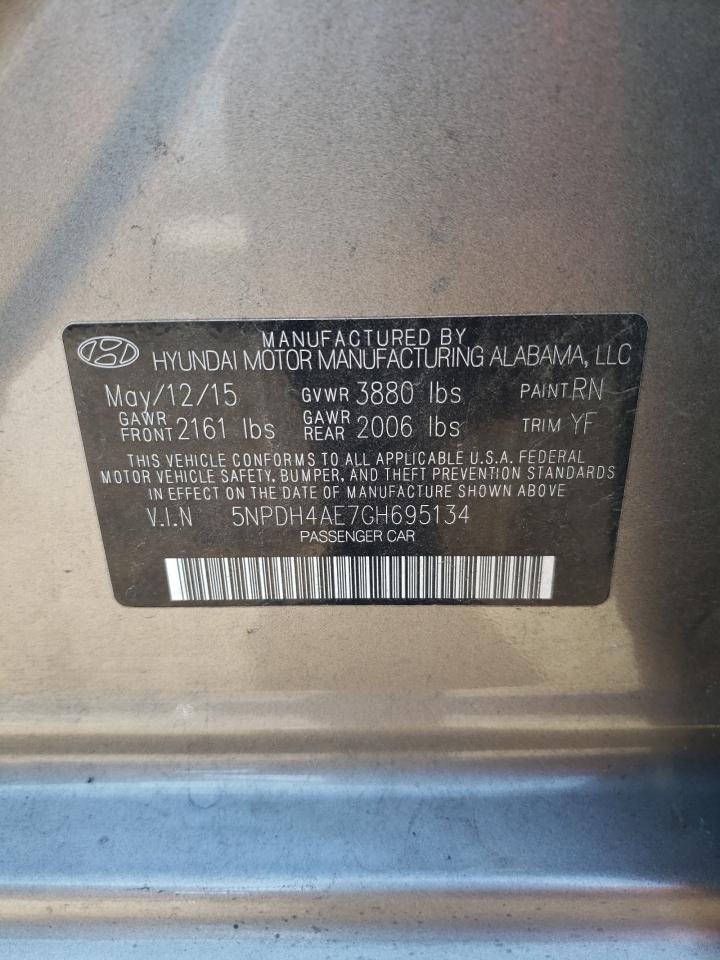 2016 Hyundai Elantra - Image 15
