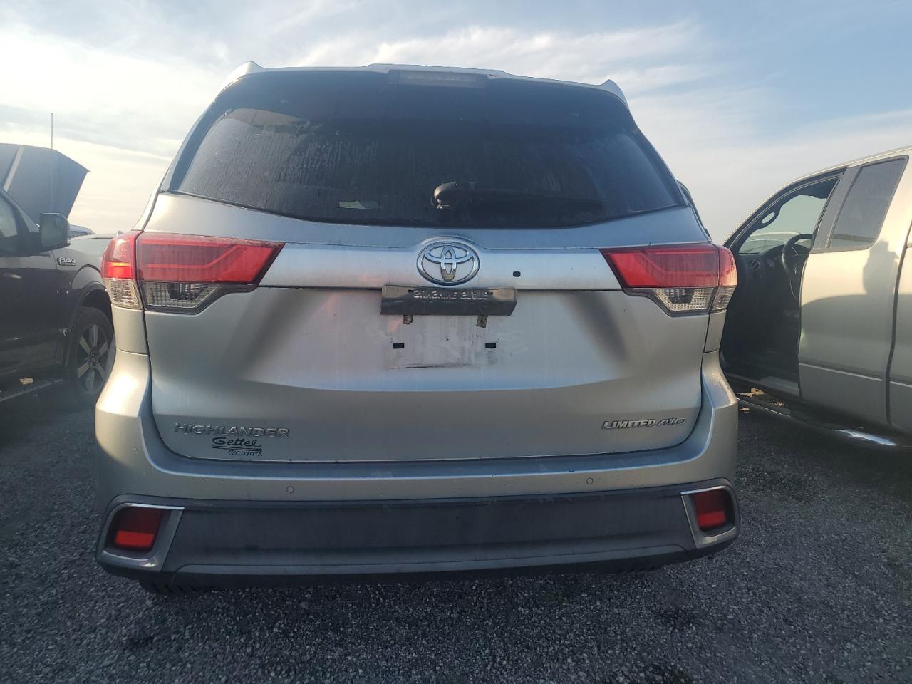 2019 Toyota Highlander Limited VIN: 5TDDZRFH3KS976170 Lot: 75406374