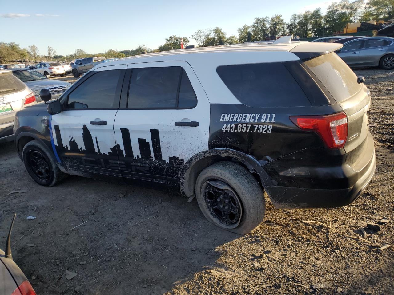 1FM5K8AR8GGA19484 2016 FORD EXPLORER - Image 2