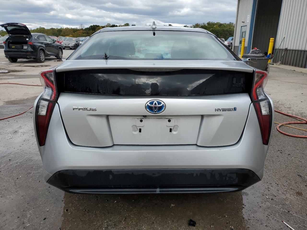 2016 Toyota Prius VIN: JTDKARFU6G3013607 Lot: 75929764