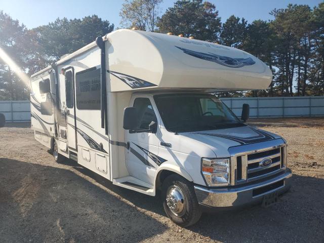 2016 Ford Econoline E450 Super Duty Cutaway Van