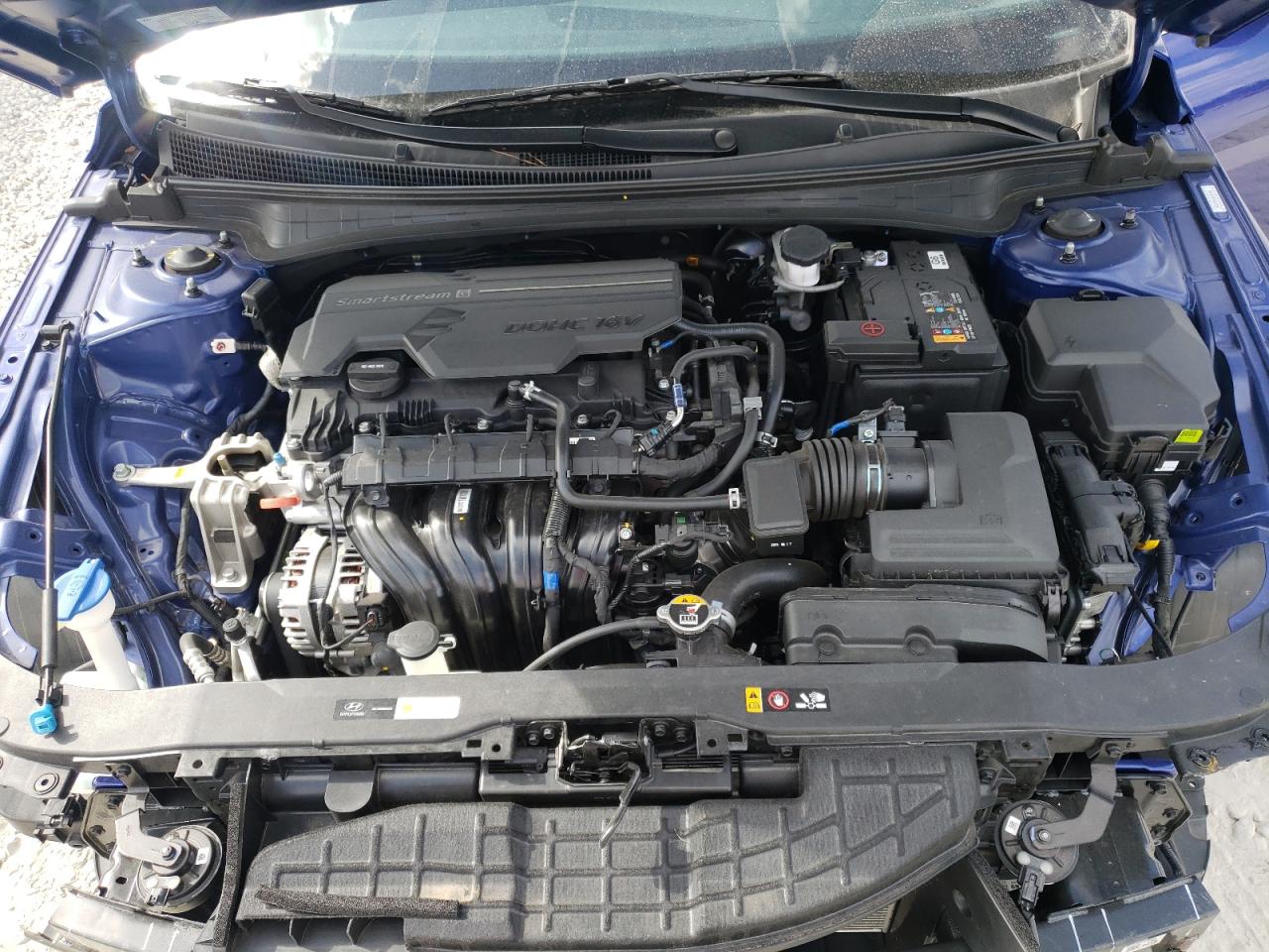 2024 Hyundai Elantra - Image 11