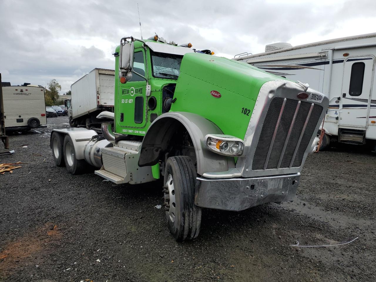 2017 Peterbilt 389 للبيع في Woodburn، OR - All Over
