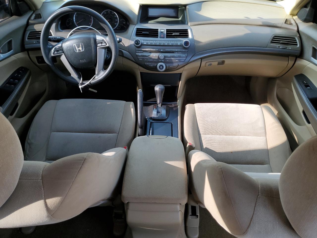 2009 Honda Accord - Image 8