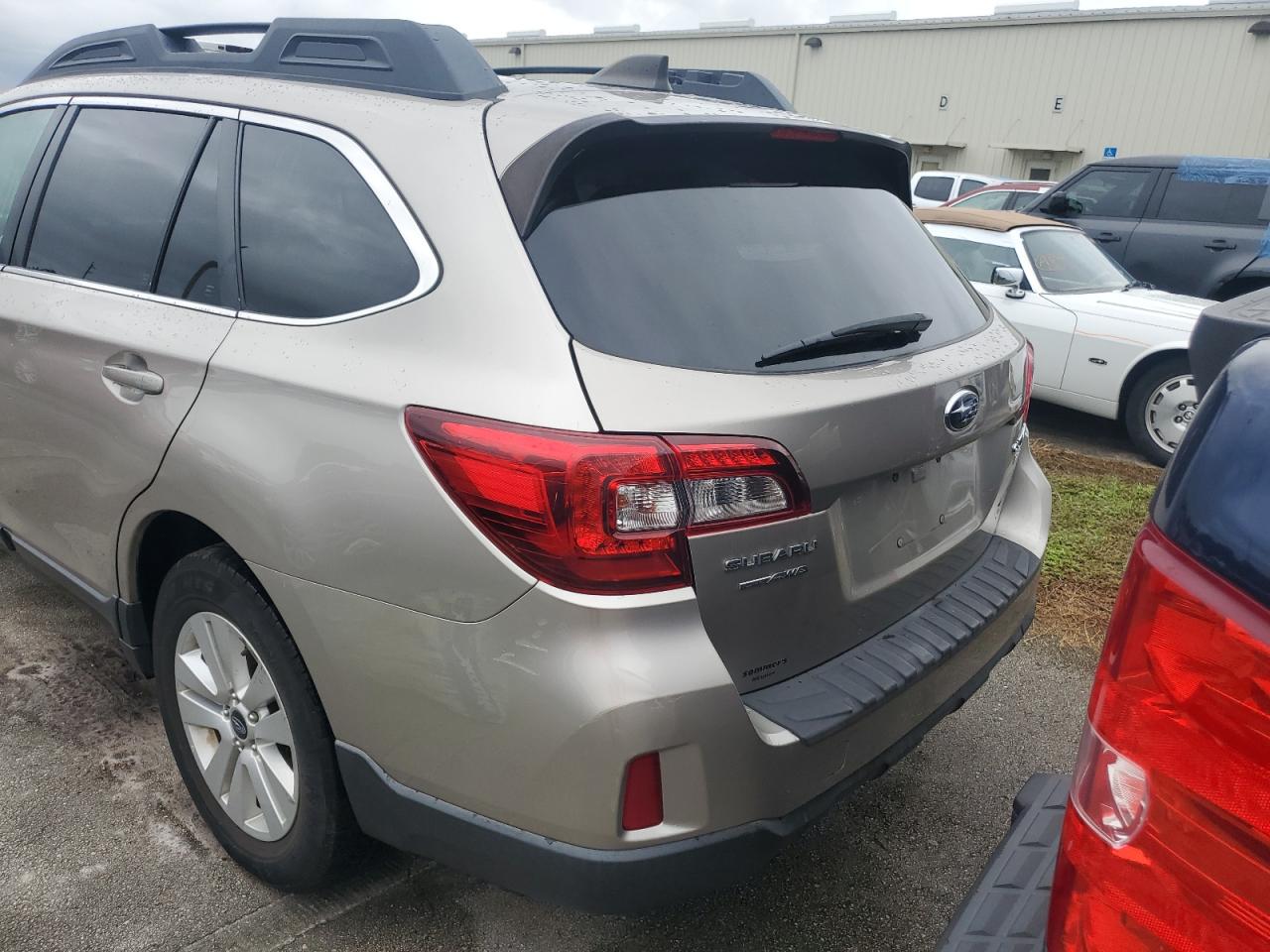 2017 Subaru Outback 2.5I Premium VIN: 4S4BSACC1H3375786 Lot: 74179864