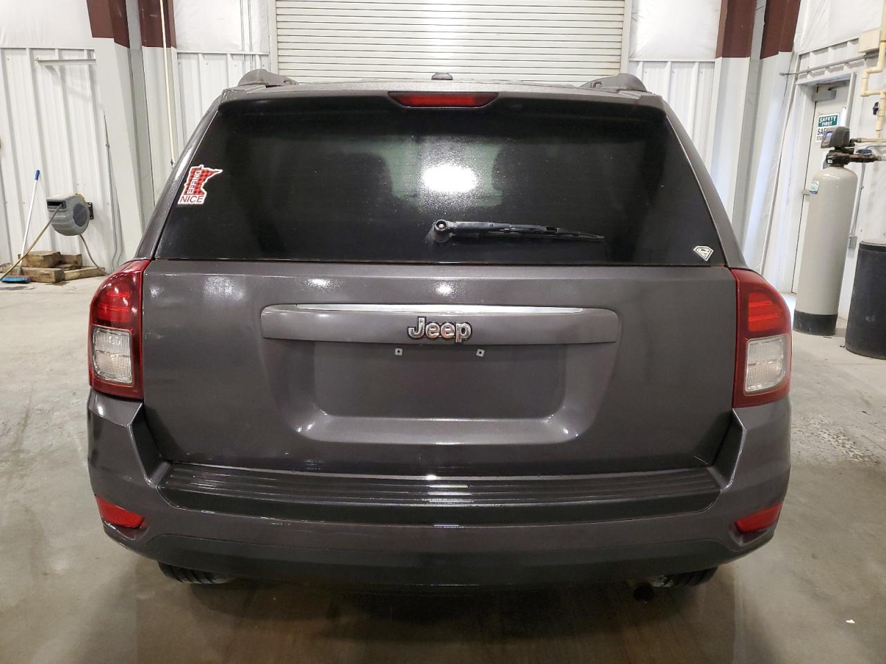 1C4NJCEA1GD652229 2016 Jeep Compass Latitude