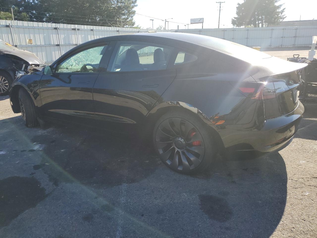 5YJ3E1EC9PF627878 2023 TESLA MODEL 3 - Image 2