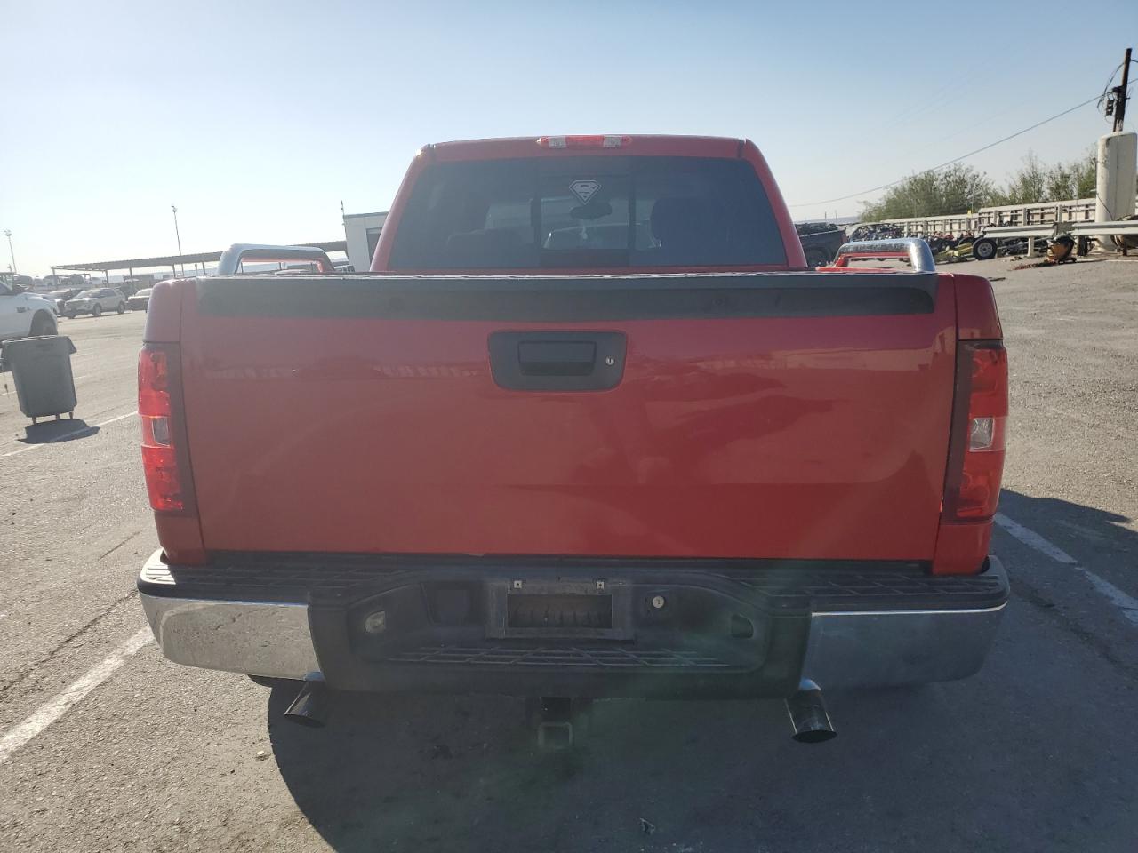 2012 Chevrolet Silverado - Image 6