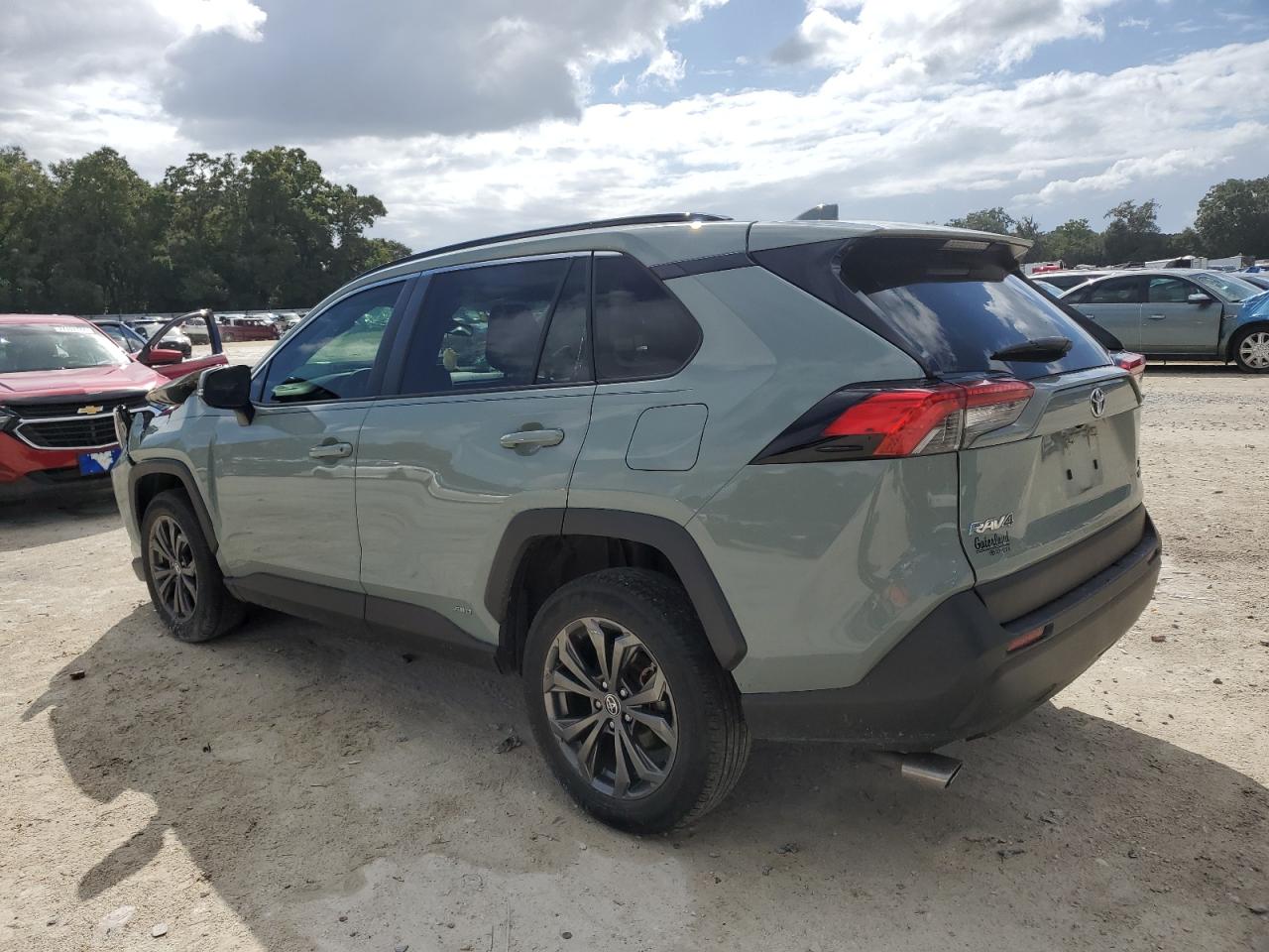 2022 Toyota RAV 4 - Image 2