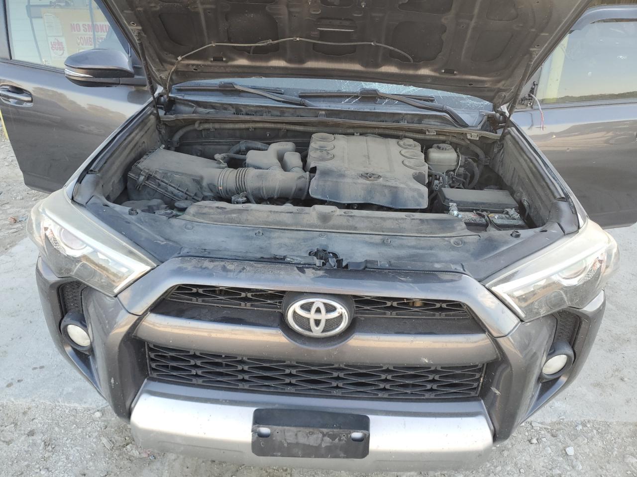 JTEBU5JR1E5180487 2014 Toyota 4Runner Sr5