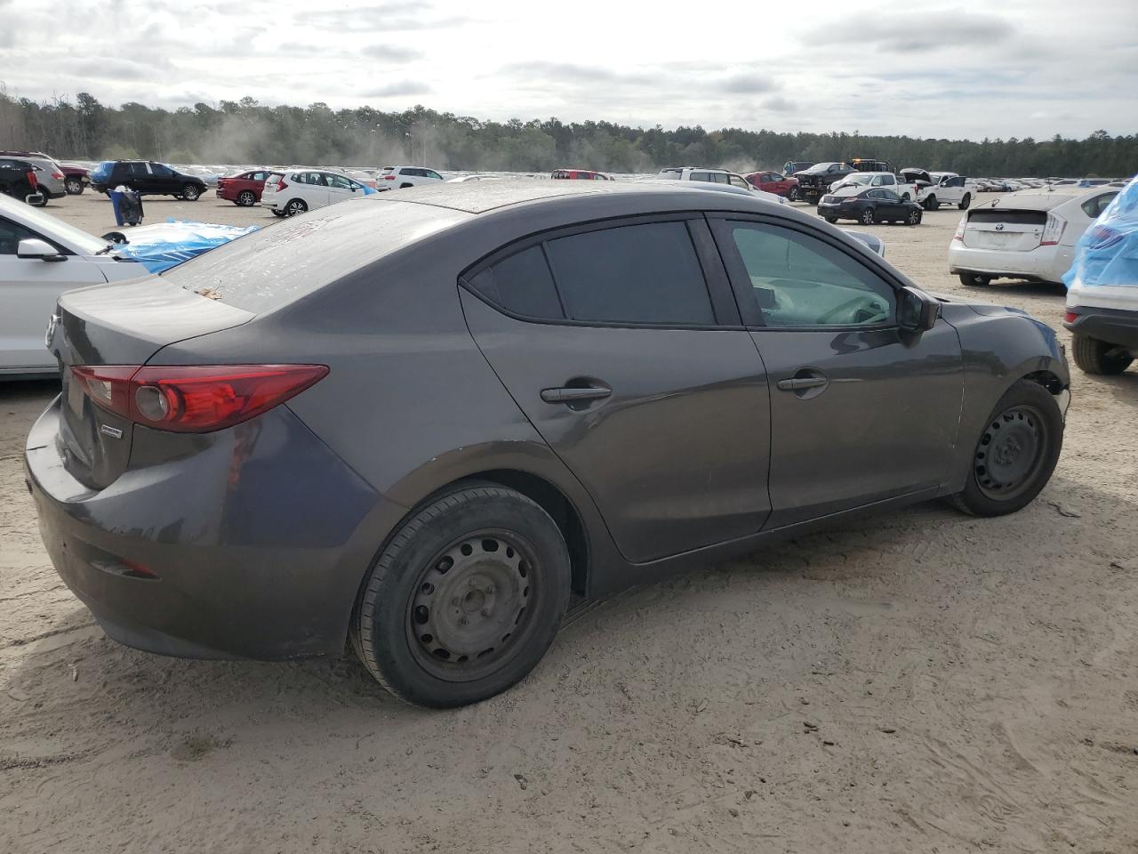 2014 Mazda 3 - Image 3