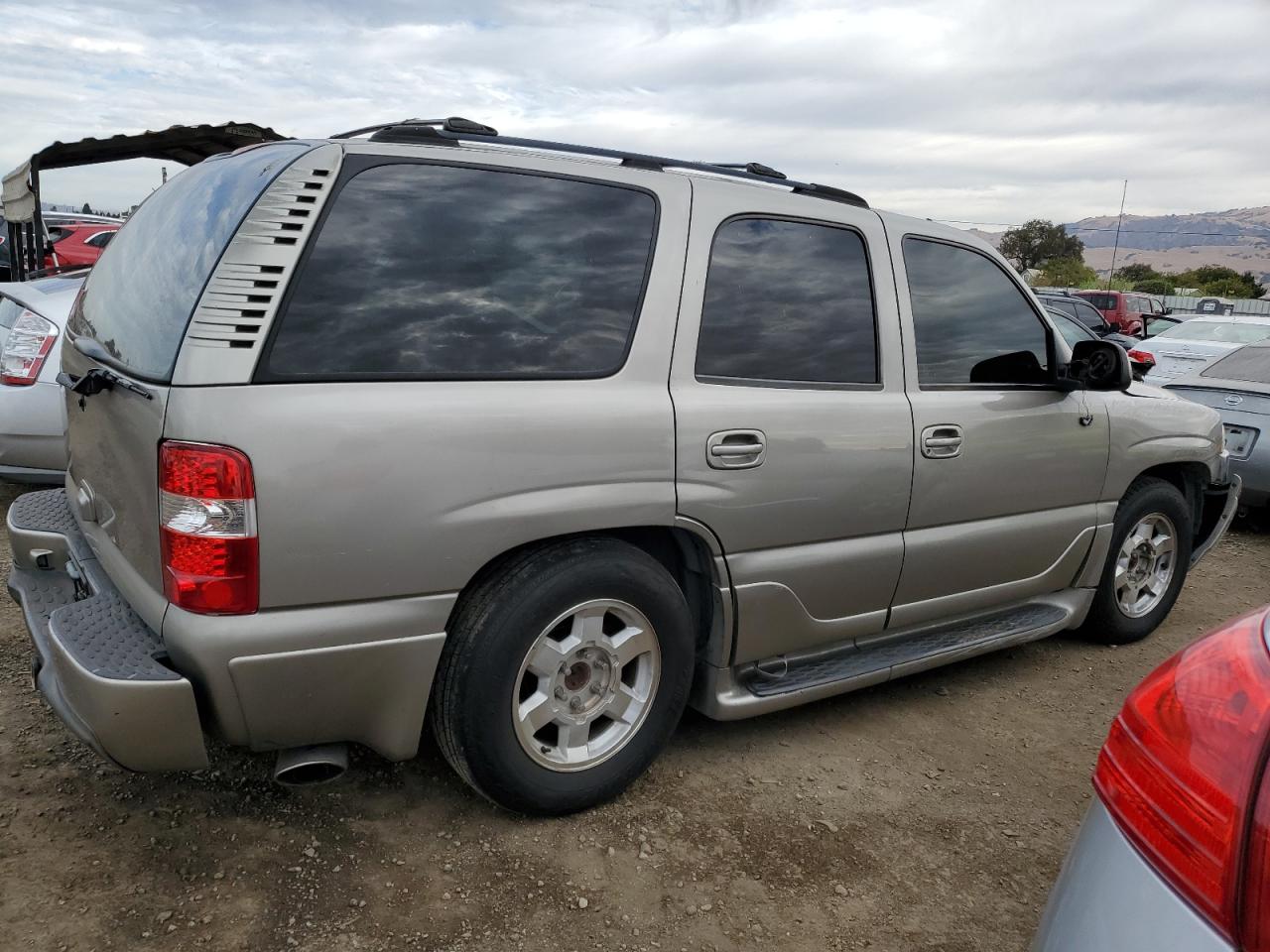 2003 GMC Yukon Denali VIN: 1GKEK63U83J234245 Lot: 76775524