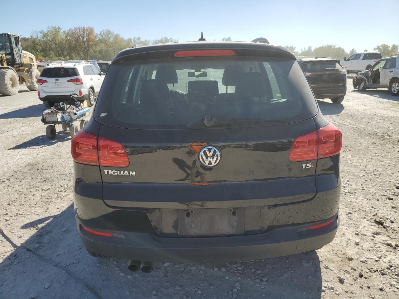 2016 Volkswagen Tiguan S VIN: WVGAV7AX7GW513131 Lot: 76291824