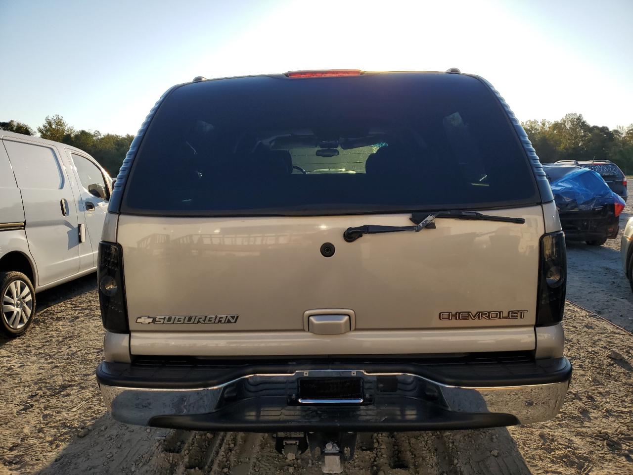 1GNEC16Z04J328311 2004 Chevrolet Suburban C1500