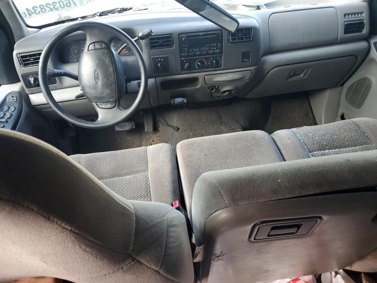 2001 Ford F350 - Image 8