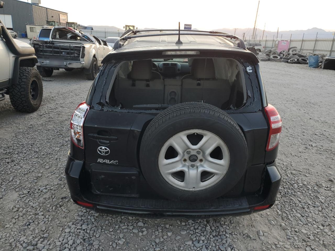 2011 Toyota Rav4 VIN: 2T3KF4DV0BW093492 Lot: 76249464