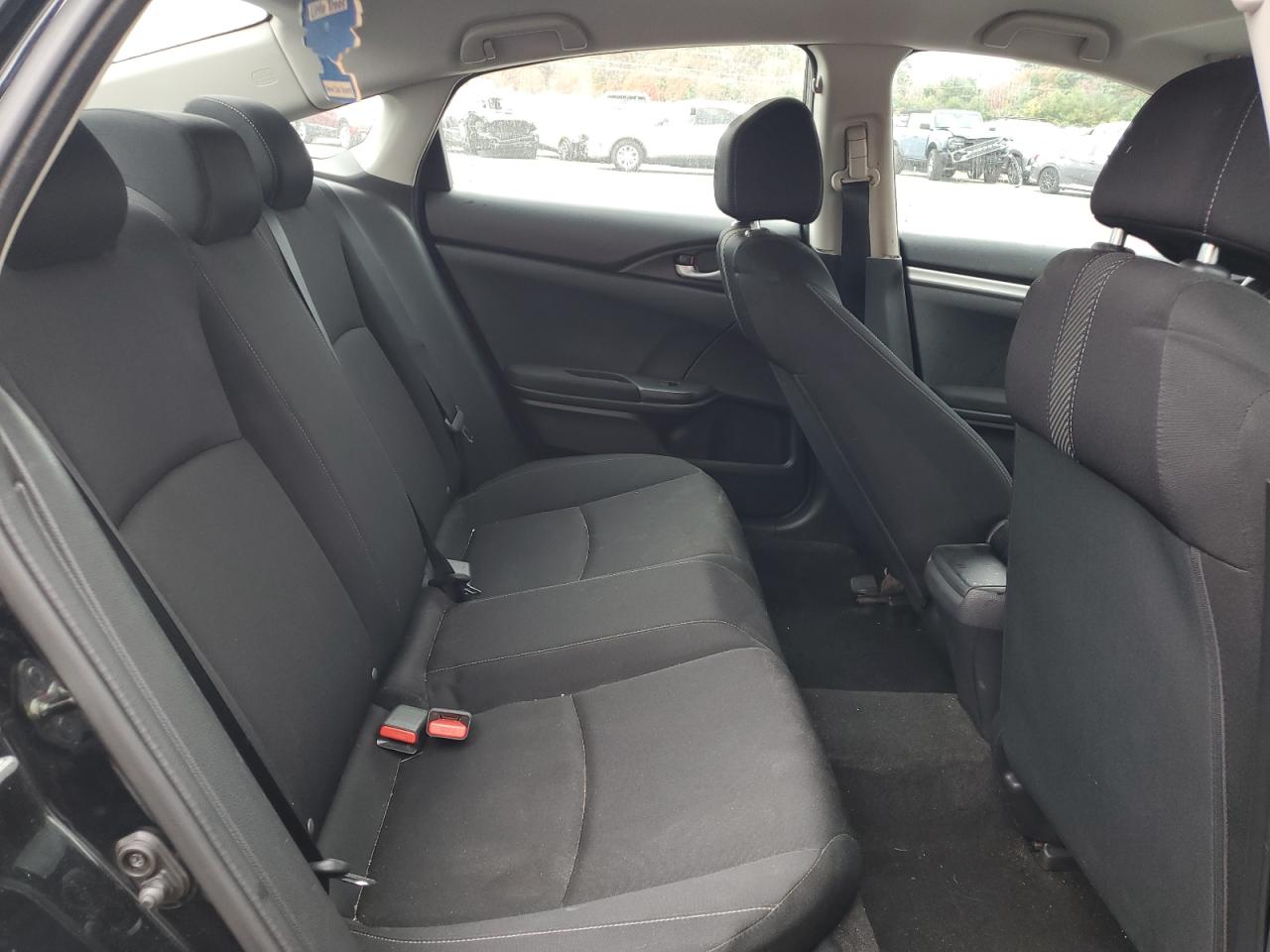 2018 Honda Civic - Image 10